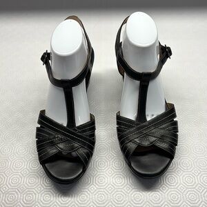 Naturalizer Brunie Leather Sandals Chunky Heel Size 10 Black